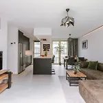 Modern Apartment With Large Terrace